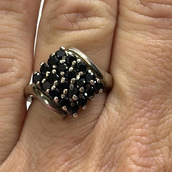 Jewelry - Black tourmaline sterling silver ring sz 7 vintage
